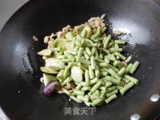 酱焖豆角茄子的做法步骤：8