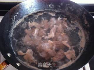 土豆牛肉的做法步骤：2