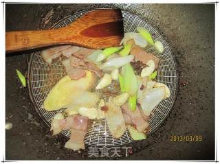糖醋带鱼段的做法步骤：7