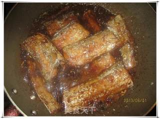 糖醋带鱼段的做法步骤：9
