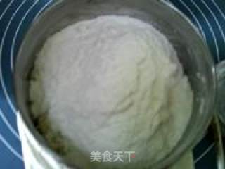 芒果草帽马卡龙的做法步骤：2