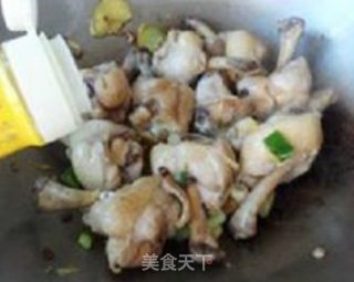 红烧鸡小肘的做法步骤：7