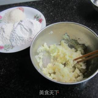 糯米土豆泥煎饼的做法步骤：1