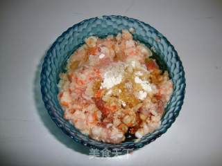 虾肉酿豆腐的做法步骤：1