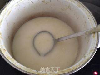 挪威家常菜——三文鱼芦笋浓汤的做法步骤：2