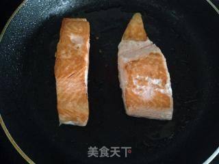 挪威家常菜——三文鱼芦笋浓汤的做法步骤：7