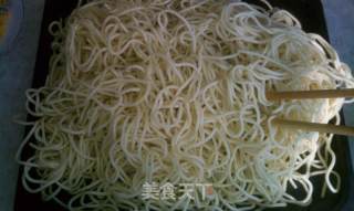 武汉热干面的做法步骤：2