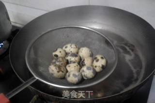 五香鹌鹑蛋的做法步骤：4