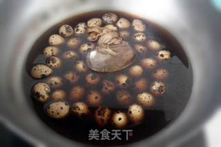 五香鹌鹑蛋的做法步骤：5