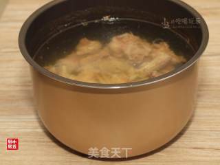 香菇焖鸡：将食材的美味发挥得淋漓尽致的做法步骤：5