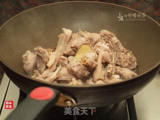 香菇焖鸡：将食材的美味发挥得淋漓尽致的做法步骤：10