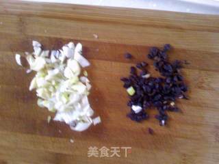 豆豉尖椒的做法步骤：3