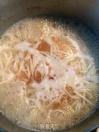 青菜汤面的做法步骤：4