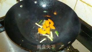 秋葵炒肉----献给爸爸老公的菜的做法步骤：4