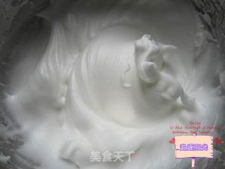 北海道戚风蛋糕的做法步骤：2
