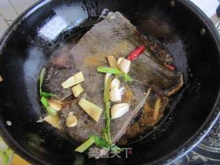 酱焖鸦片鱼的做法步骤：12