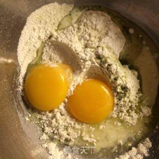 抹茶蛋糕的做法步骤：2