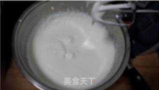 6寸草莓慕斯蛋糕的做法步骤：2