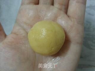家庭制作肉松小酥饼的做法步骤：10