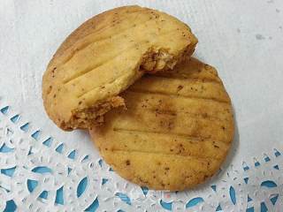 家庭制作肉松小酥饼的做法步骤：14