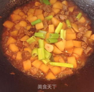 土豆烧牛肉的做法步骤：9
