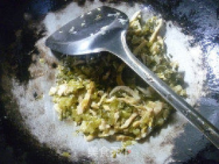 羊尾笋炒雪菜的做法步骤：7