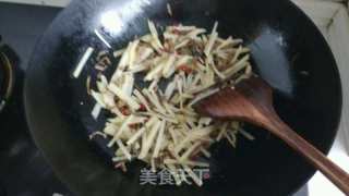 酸辣土豆丝的做法步骤：2