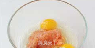 奶香三文鱼南瓜小饼----适合宝贝们吃的营养餐的做法步骤：6