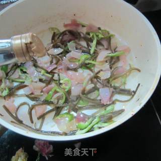 洋葱海带丝的做法步骤：5