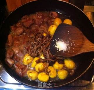 栗子焖肉的做法步骤：6
