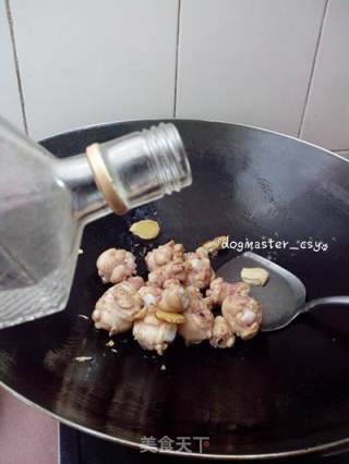 【凉瓜烧鸡翅】换个口味试试的做法步骤：4