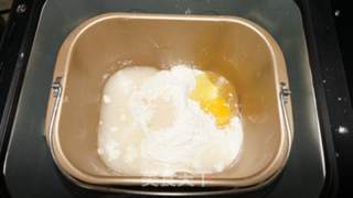 肉松花盘面包的做法步骤：1