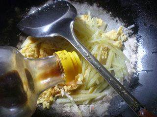 鸡蛋炒土豆的做法步骤：8