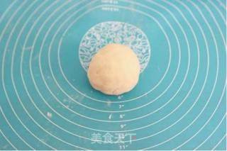 【番茄配方】滇式玫瑰鲜花月饼 —— 浓浓的鲜花味，仿佛有蜜蜂在飞舞的做法步骤：4