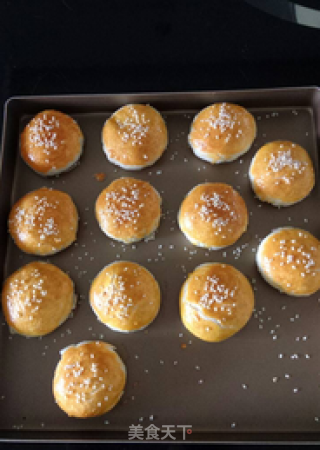 榨菜鲜肉月饼的做法步骤：19