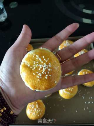 榨菜鲜肉月饼的做法步骤：20