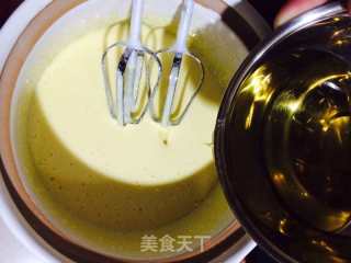 椰浆戚风蛋糕的做法步骤：3
