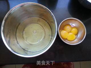 蔓越莓瑞士卷的做法步骤：4
