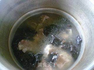 黑木耳肉骨汤的做法步骤：9