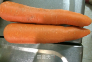 红萝卜焖排骨---香甜味排骨做法的做法步骤：1