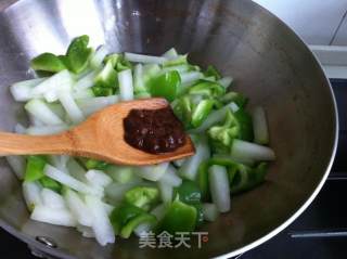 黄豆酱烧冬瓜的做法步骤：6