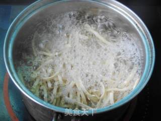 豆腐皮拌三丝的做法步骤：4