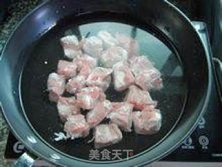 【海带仔排汤】--- 三天喝一次的好味汤水的做法步骤：2