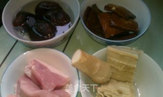 香干香菇肉酱馅的做法步骤：1