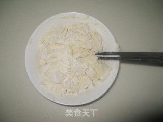 0失败纯手工面包——奶香小餐包的做法步骤：2