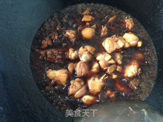 台湾经典家常菜——三杯鸡的做法步骤：5