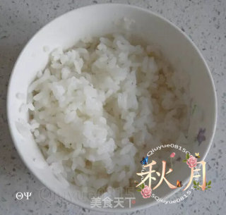 炸饭团的做法步骤：1