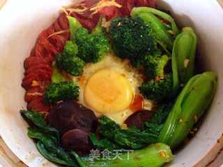 腊肠煲仔饭的做法步骤：7