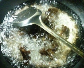 黑木耳炒白菜的做法步骤：5