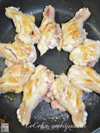 三杯鸡小腿的做法步骤：4